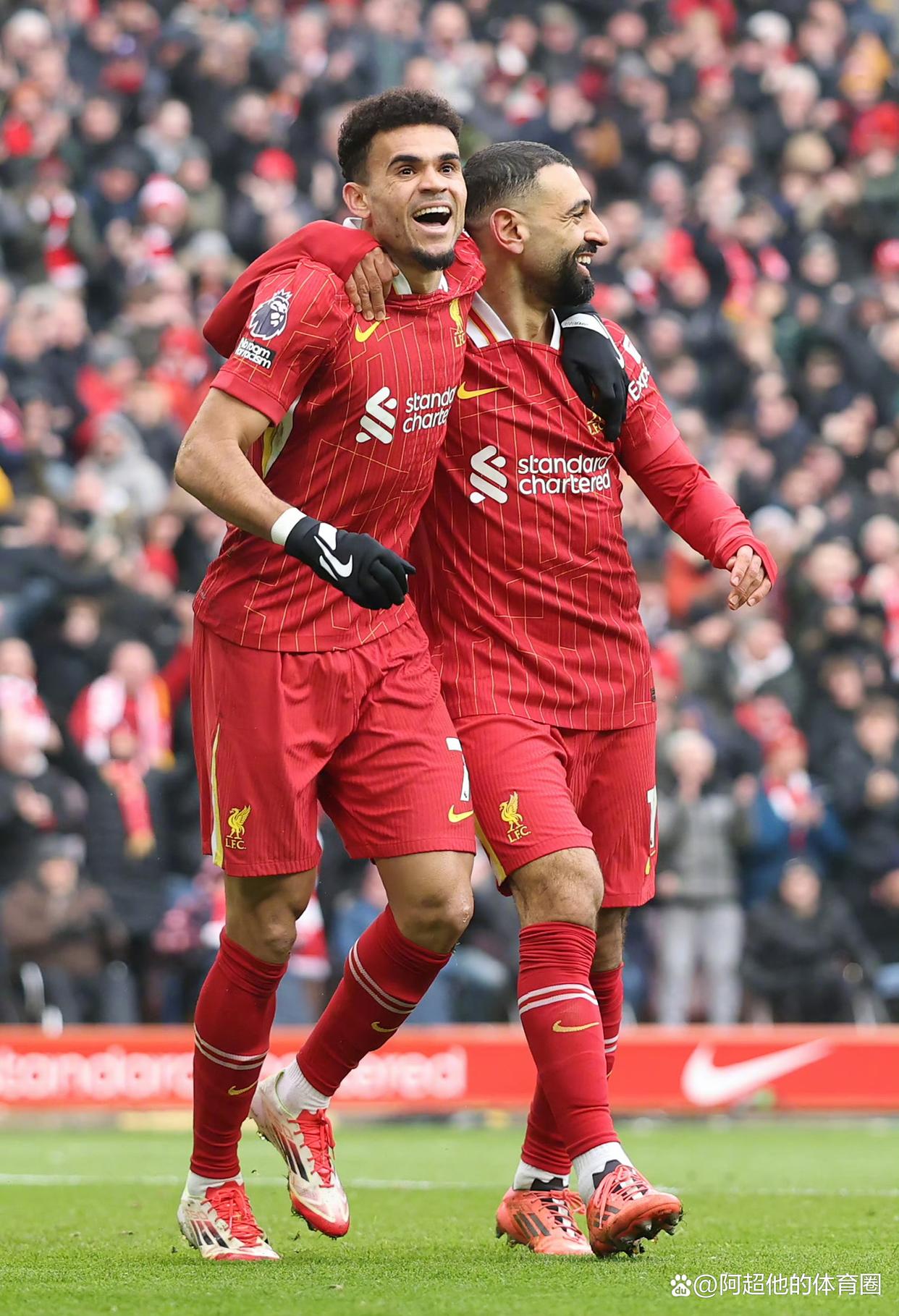 刚刚！阿森纳围绕社区盾豪取连胜萨拉赫在巴塞罗那比赛中回归赛场，加时末段纽卡斯尔调整名单